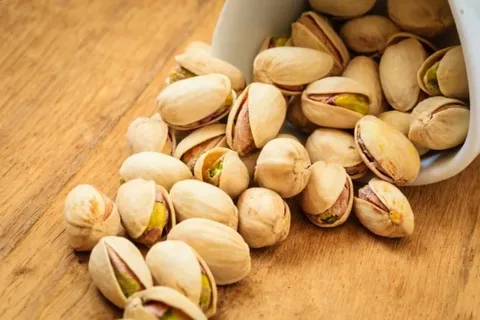 تصویر 3 از خرید پسته اکبری نمکی + قیمت فروش استثنایی
